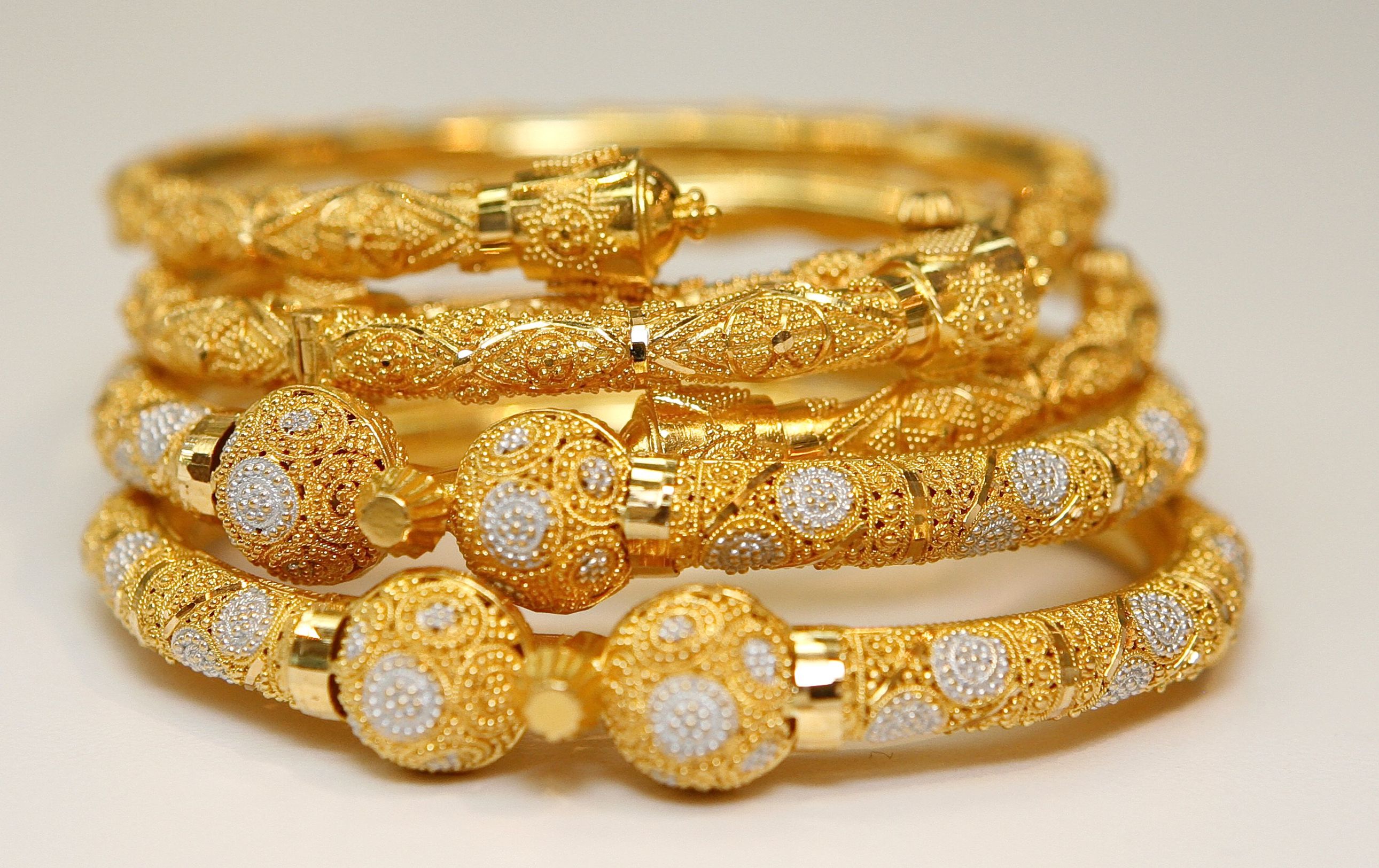 Masterpieces of Elegance: Exploring Jewelry Design in Dallas, TX