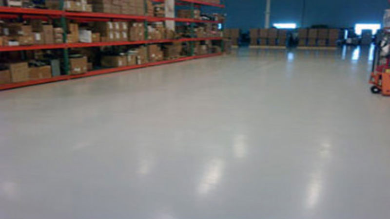 What To Know About Seamless Flooring Before You Buy It