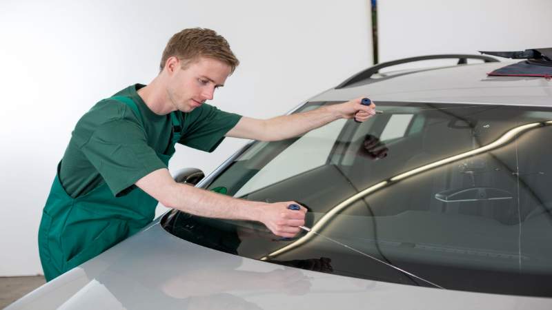 Choosing the Right Auto Body Repair Aurora