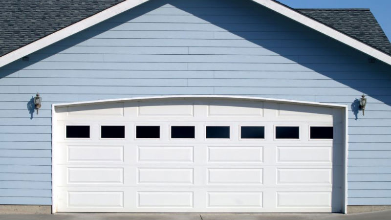 Reasons to Let Professionals Install Garage Door Replacements