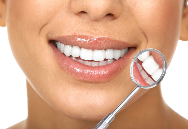 Top Reasons Adults Choose Invisalign in Chicago Over Braces
