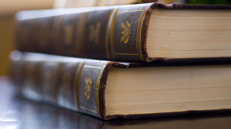 What a Real Estate Lawyer Can Do for You
