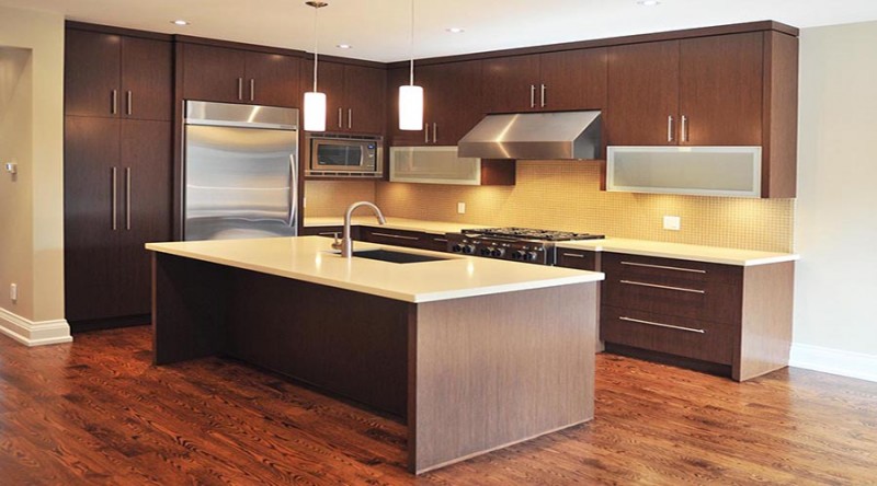 Tips for Kitchen Cabinet Doors and Finding Contractors