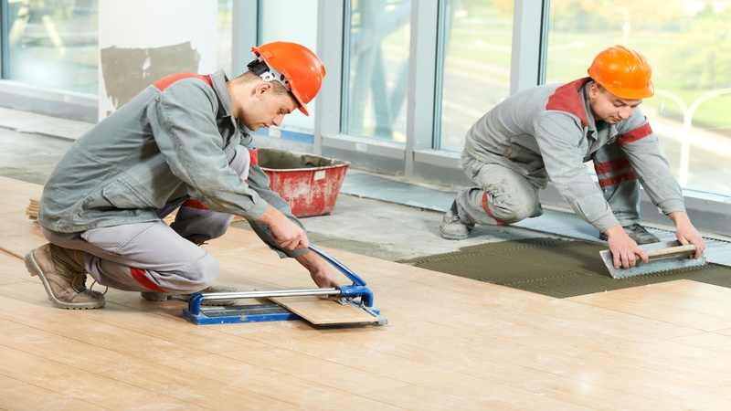 Mastering precision cuts in your home projects with a Rubi Tile Saw made easy