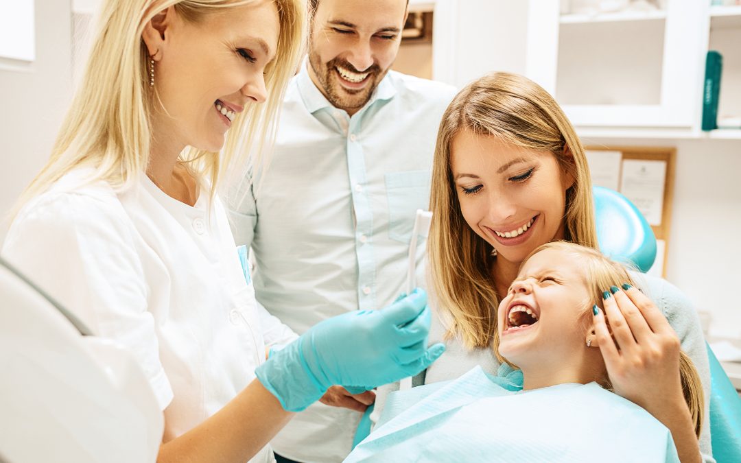 Choosing a Family Dentist Deforest WI for Comprehensive Care You Can Count On
