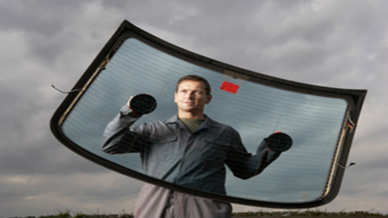 Save Time and Stress with Auto Glass Mirror Replacement Oak Hills, PA Solutions